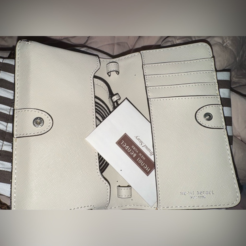 Henri Bendel Silver Glitter Clutch Phone Case - Picture 5 of 5